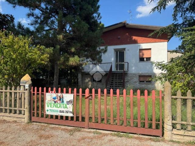 Villa Indipendente in vendita a Unione dei comuni della Bassa Romagna, Lugo