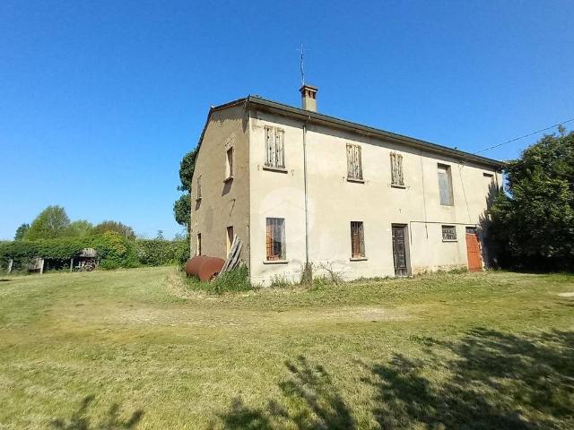 Villa Indipendente in vendita a Unione dei comuni della Bassa Romagna, Lugo