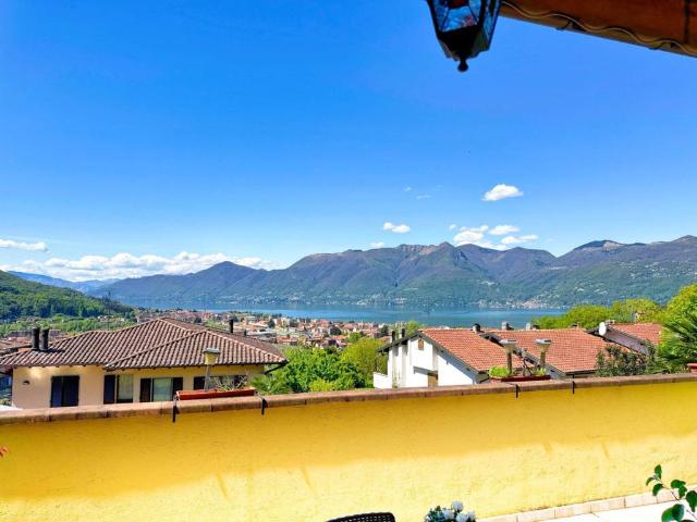 Villa Indipendente in vendita a Comunità Montana Valli del Verbano, Luino