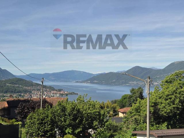 Villa Indipendente in vendita a Comunità Montana Valli del Verbano, Luino