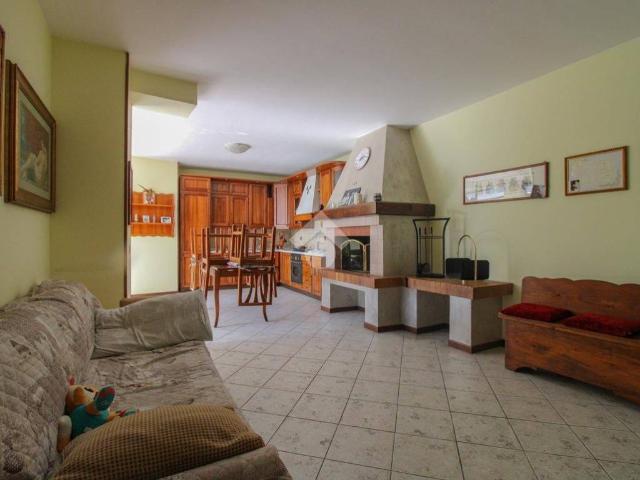 Villa Indipendente in vendita a Mosniga, Lumezzane