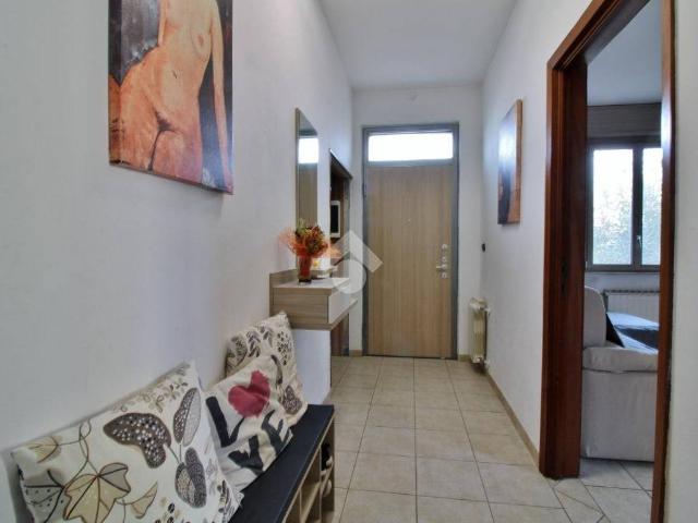 Villa Indipendente in vendita a Lungavilla, Lombardia