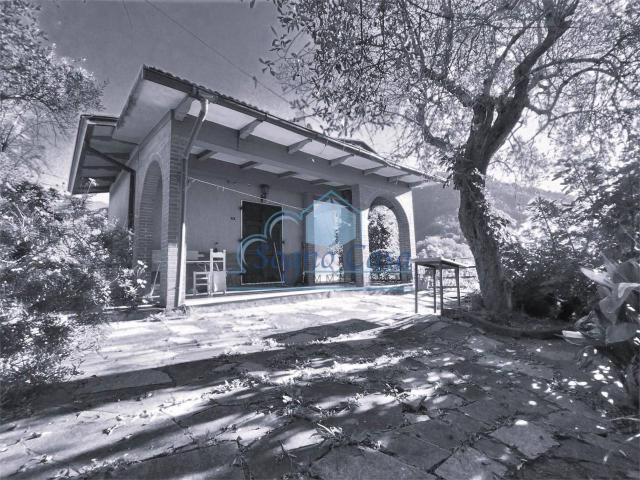 Villa Indipendente in vendita a Luni, Liguria