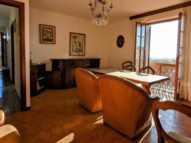 Villa Indipendente in vendita a Luni, Liguria