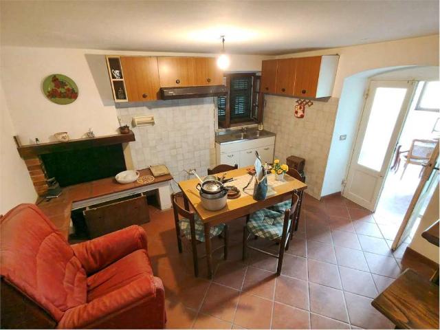 Villa Indipendente in vendita a Luni, Liguria