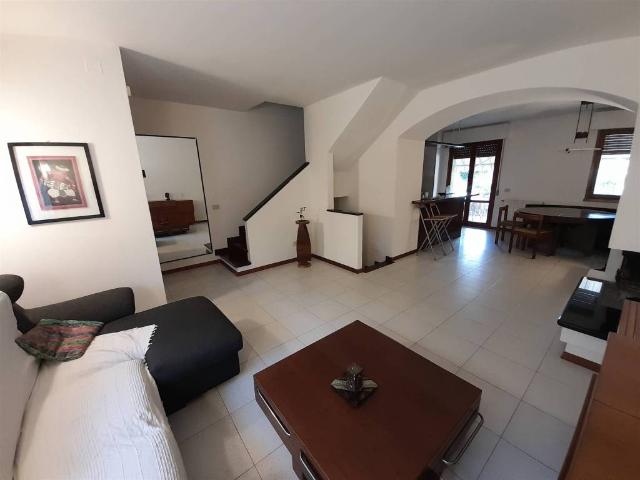 Villa Indipendente in vendita a Luni, Liguria