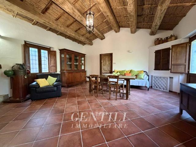 Villa Indipendente in vendita a Luogosanto, Sardigna/Sardegna