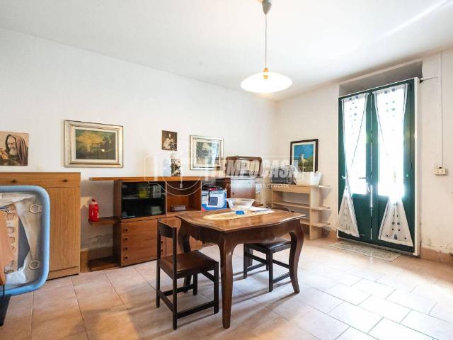 Villa Indipendente in vendita a Lurago D'erba, Lombardia