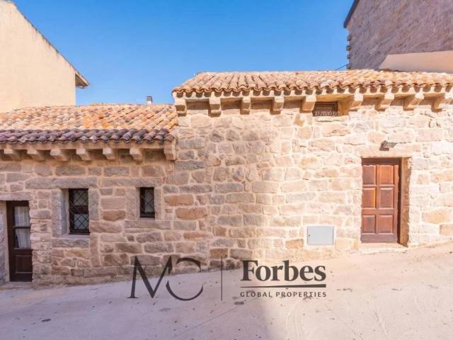 Villa Indipendente in vendita a Luras, Sardigna/Sardegna