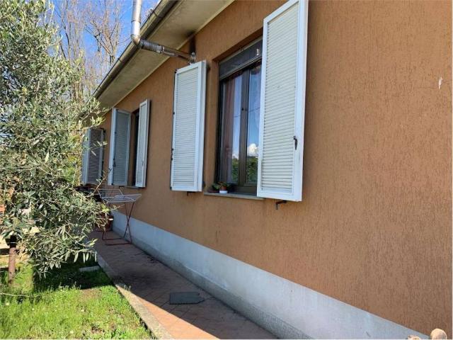 Villa Indipendente in vendita a Caccivio, Lurate Caccivio
