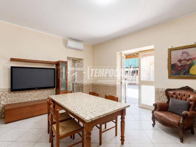 Villa Indipendente in vendita a Lusciano, Campania