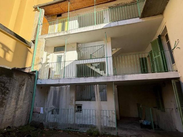 Villa Indipendente in vendita a Castello, Piemonte