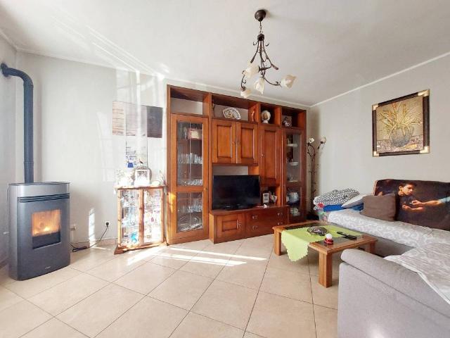 Villa Indipendente in vendita a Bassa Reggiana, Re