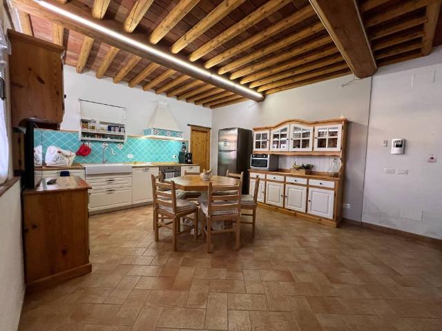 Villa Indipendente in vendita a Bassa Reggiana, Re