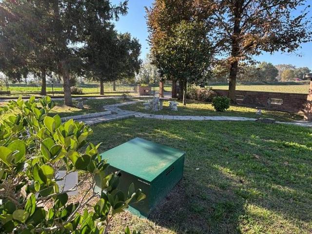 Villa Indipendente in vendita a Bassa Reggiana, Re