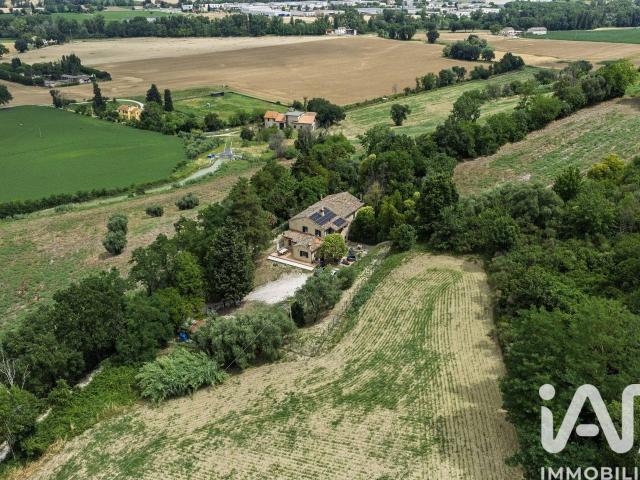 Villa Indipendente in vendita a Marche, Macerata