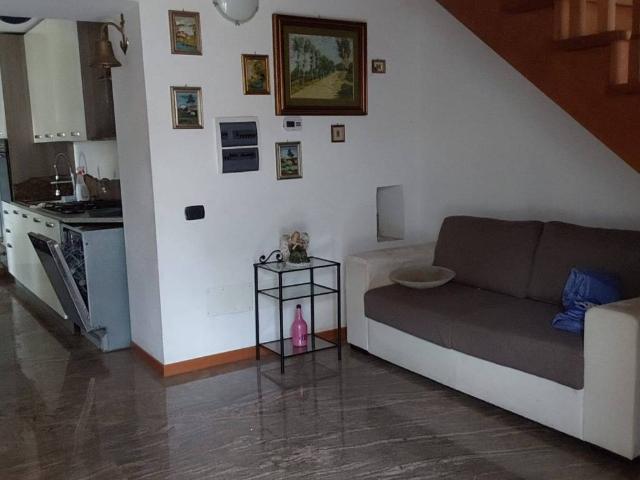 Villa Indipendente in vendita a Marche, Macerata