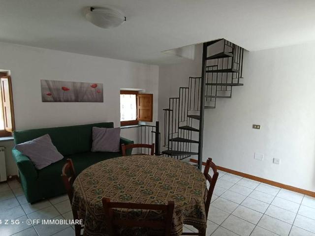 Villa Indipendente in vendita a Pace, Marche