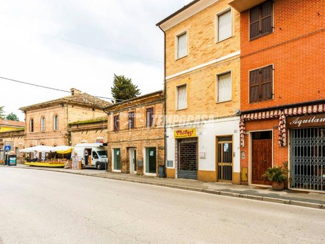 Villa Indipendente in vendita a Marche, Macerata