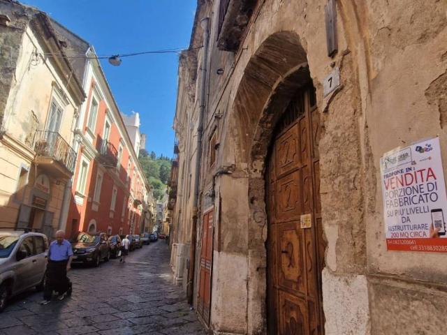 Villa Indipendente in vendita a Maddaloni, Campania