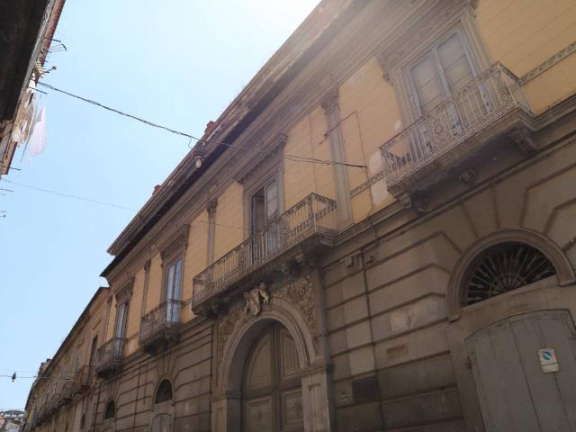Villa Indipendente in vendita a Maddaloni, Campania