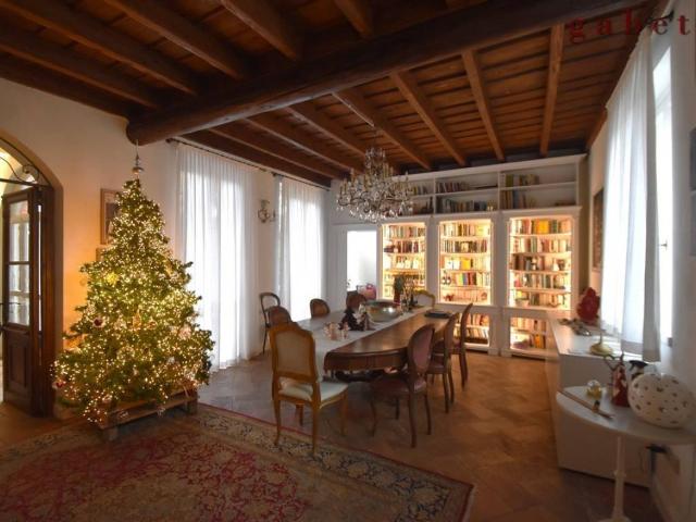 Villa Indipendente in vendita a Magenta, Lombardia