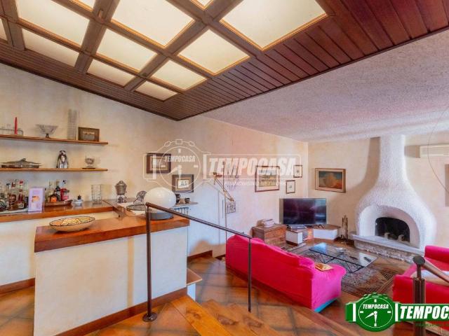 Villa Indipendente in vendita a Magenta, Lombardia