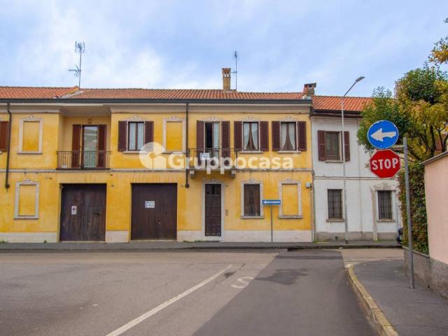 Villa Indipendente in vendita a Magenta, Lombardia