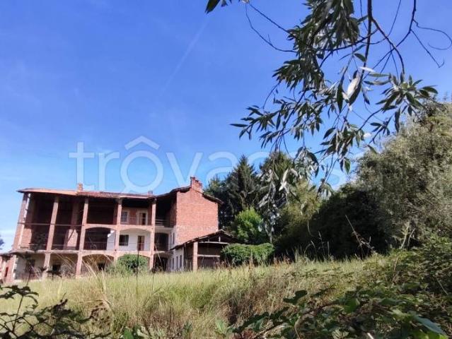 Villa Indipendente in vendita a Piemonte, Novara