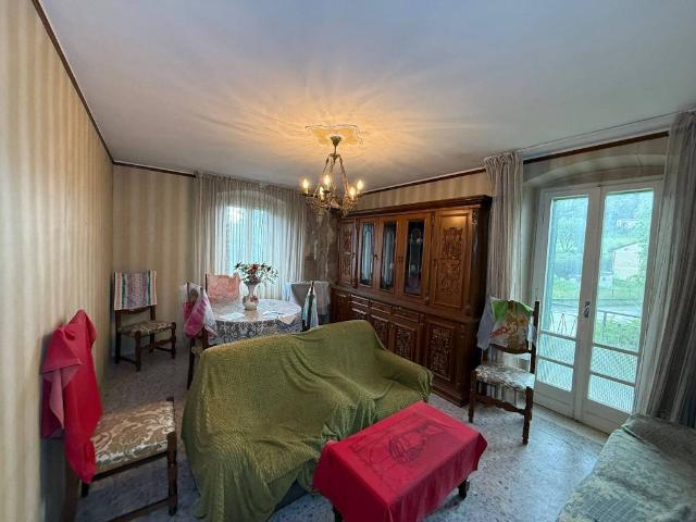 Villa Indipendente in vendita a Magione, Umbria