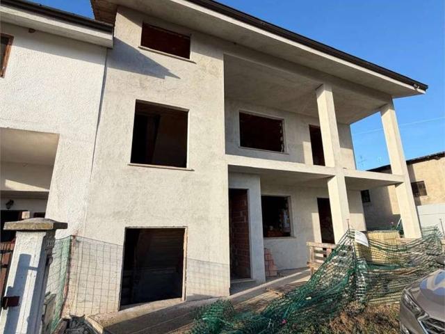 Villa Indipendente in vendita a Piemonte, Cuneo