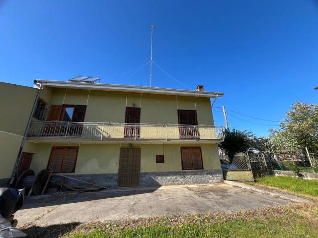 Villa Indipendente in vendita a Piemonte, Cuneo