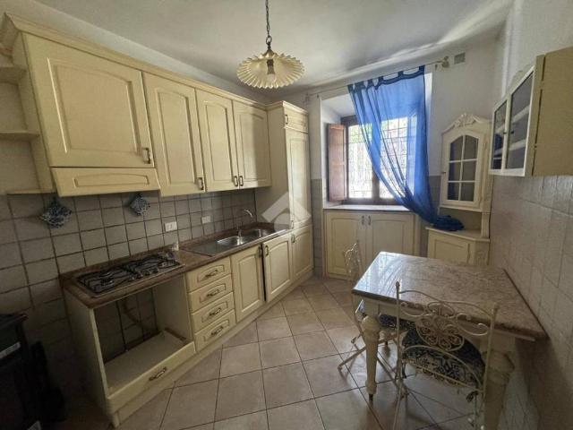 Villa Indipendente in vendita a Magliano De' Marsi, Abruzzo