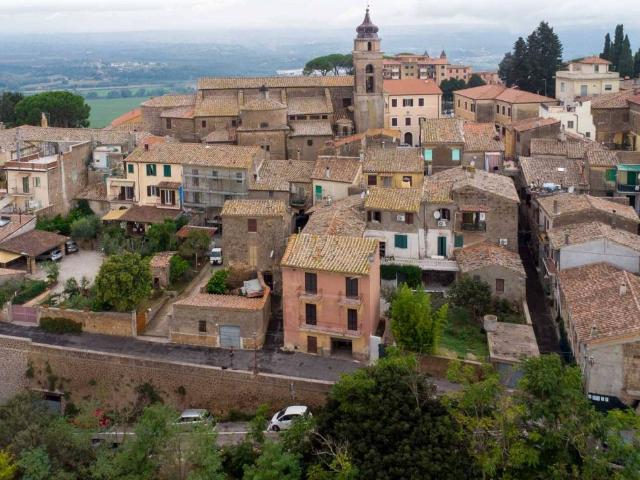 Villa Indipendente in vendita a Magliano Sabina, Lazio