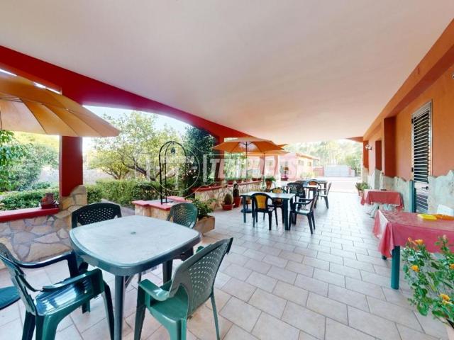 Villa Indipendente in vendita a Puglia, Lecce