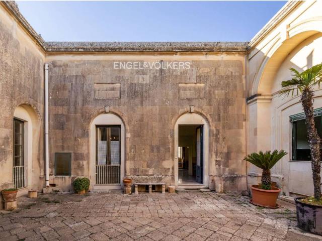 Villa Indipendente in vendita a Puglia, Lecce