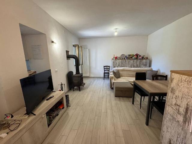 Villa Indipendente in vendita a Magliolo, Liguria