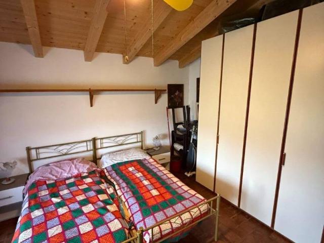 Villa Indipendente in vendita a Magnacavallo, Lombardia