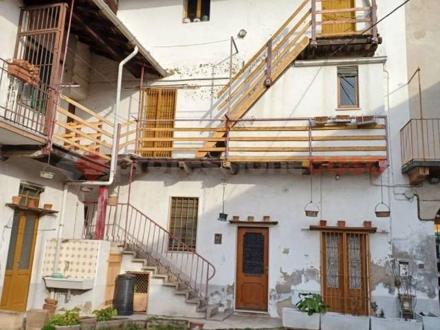 Villa Indipendente in vendita a Magnago, Lombardia