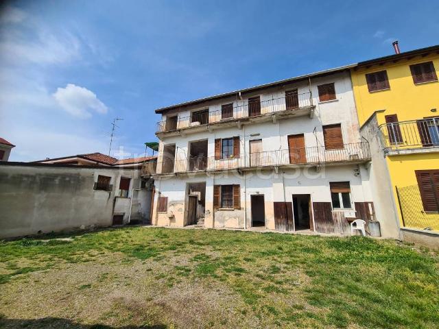 Villa Indipendente in vendita a Magnago, Lombardia