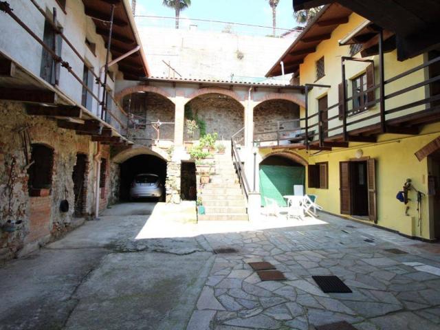 Villa Indipendente in vendita a Piemonte, Biella