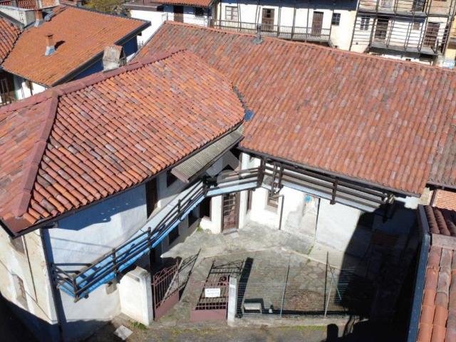 Villa Indipendente in vendita a Piemonte, Biella