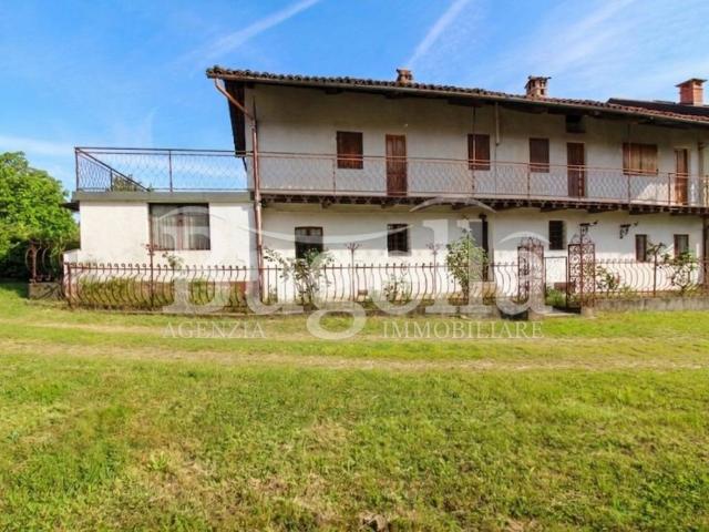 Villa Indipendente in vendita a Piemonte, Biella