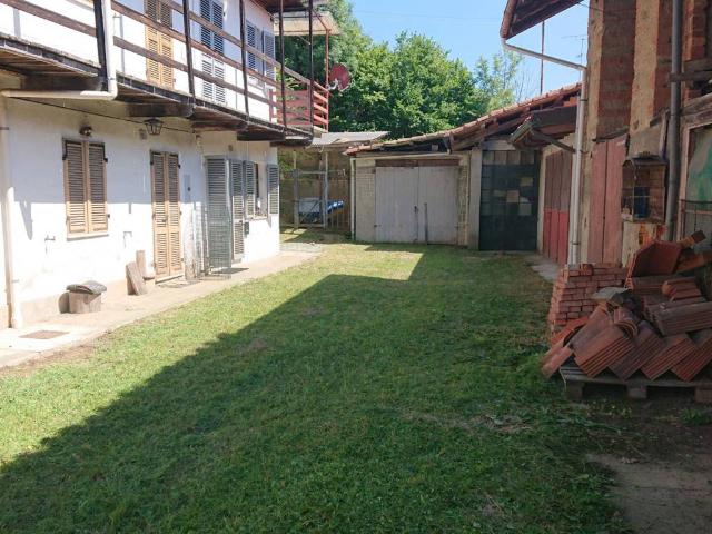 Villa Indipendente in vendita a Cascina Carrera, Magnano