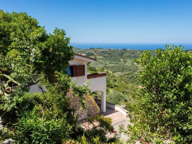 Villa Indipendente in vendita a Magomadas, Sardigna/Sardegna