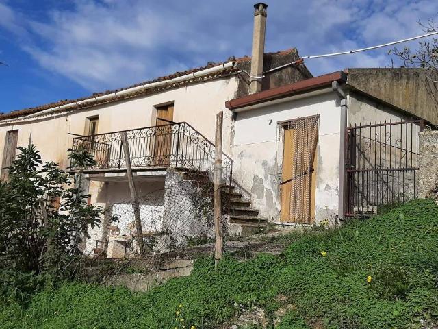 Villa Indipendente in vendita a Calabria, Cosenza