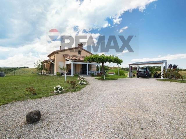 Villa Indipendente in vendita a Marche, Ancona