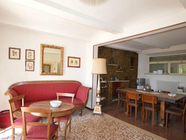 Villa Indipendente in vendita a Marche, Ancona