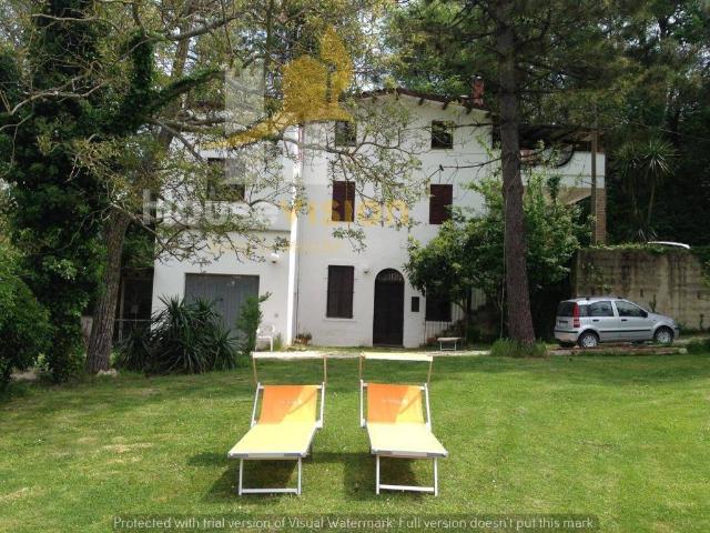 Villa Indipendente in vendita a Marche, Ancona