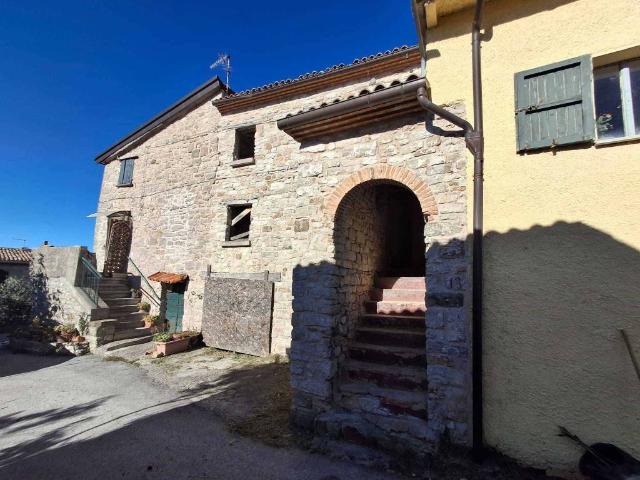 Villa Indipendente in vendita a Unione di comuni Valmarecchia, Maiolo